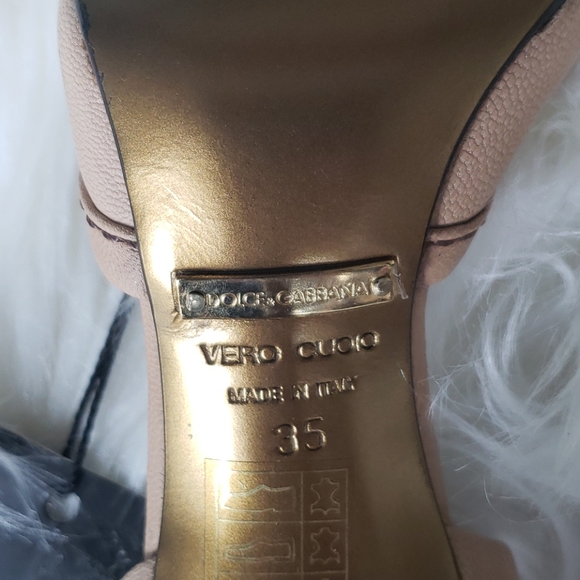 Dolce & Gabbana pumps - Picture 3 of 5